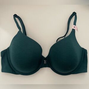 NWT Victoria’s Secret Bra 38C
